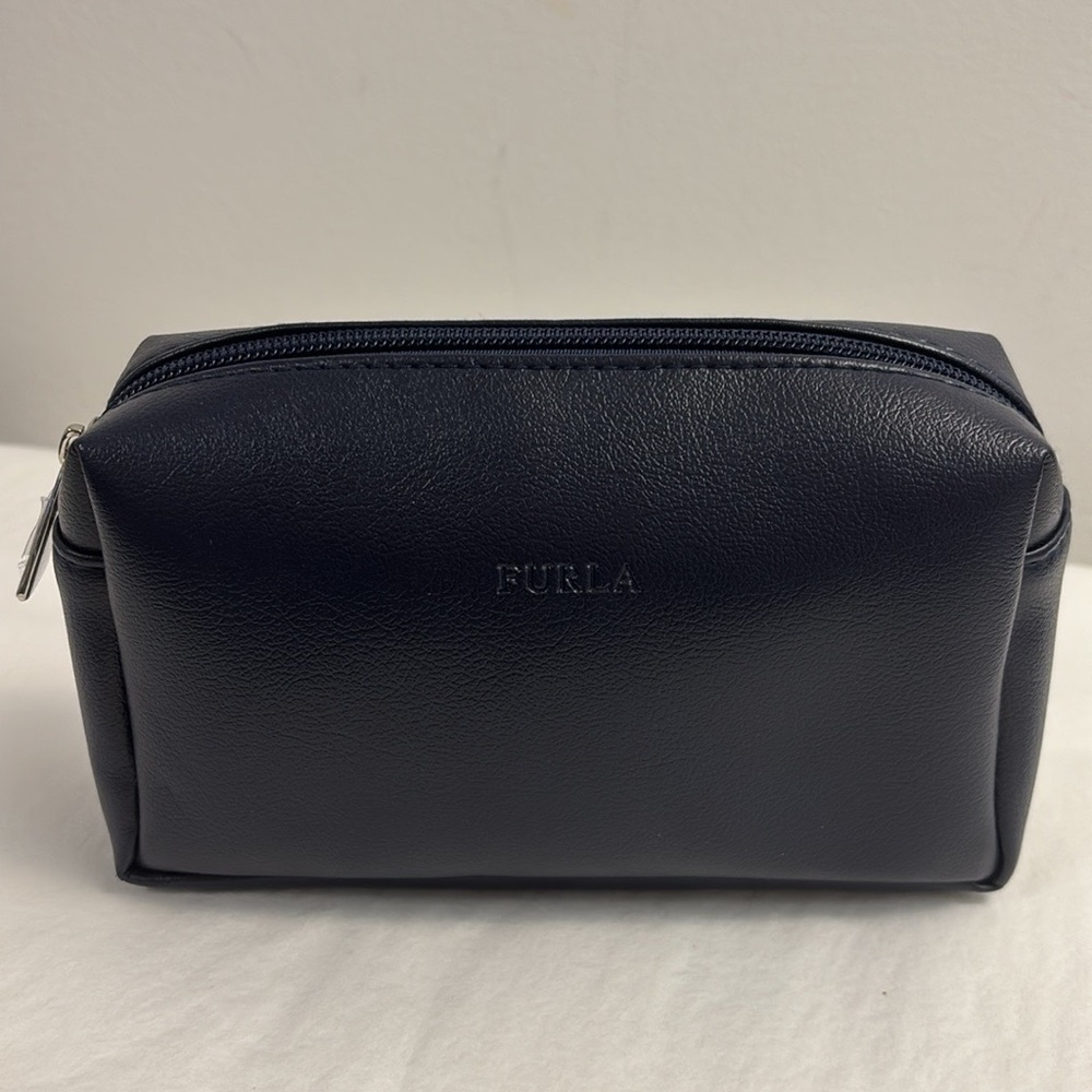 Furla unisex travel bag make up bag Navy Blue zipper top cosmetic DOP bag unisex